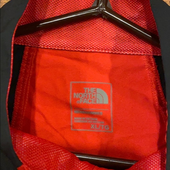 Northface Windbreaker - Picture 3 of 3